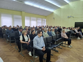 16 апреля состоялась встреча коллектива БелдорНИИ с начальником  УВД администрации Фрунзенского района г. Минска, полковником милиции Полулехом Александром Владимировичем